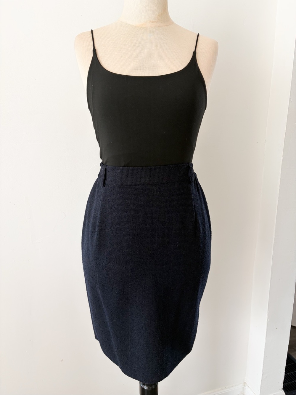 Vintage AGMIR Navy Blue Textured Pencil Skirt, Size M - Made in Europe